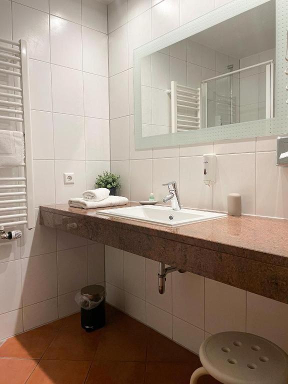 Landhotel Waldheim Pliezhausen Esterno foto