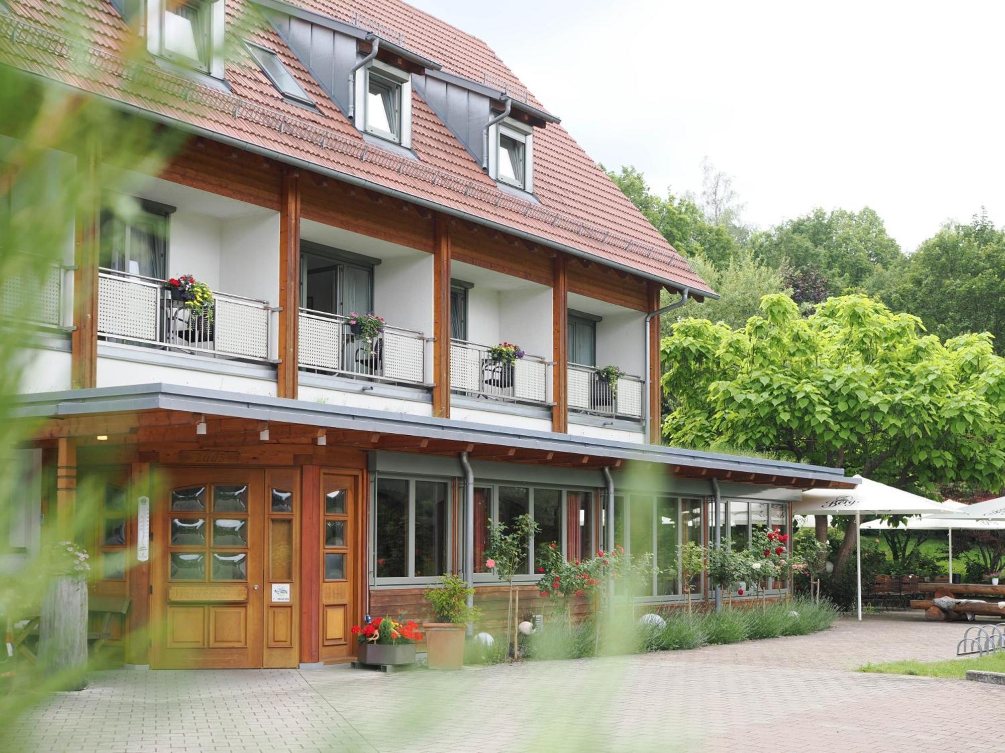 Landhotel Waldheim Pliezhausen Esterno foto
