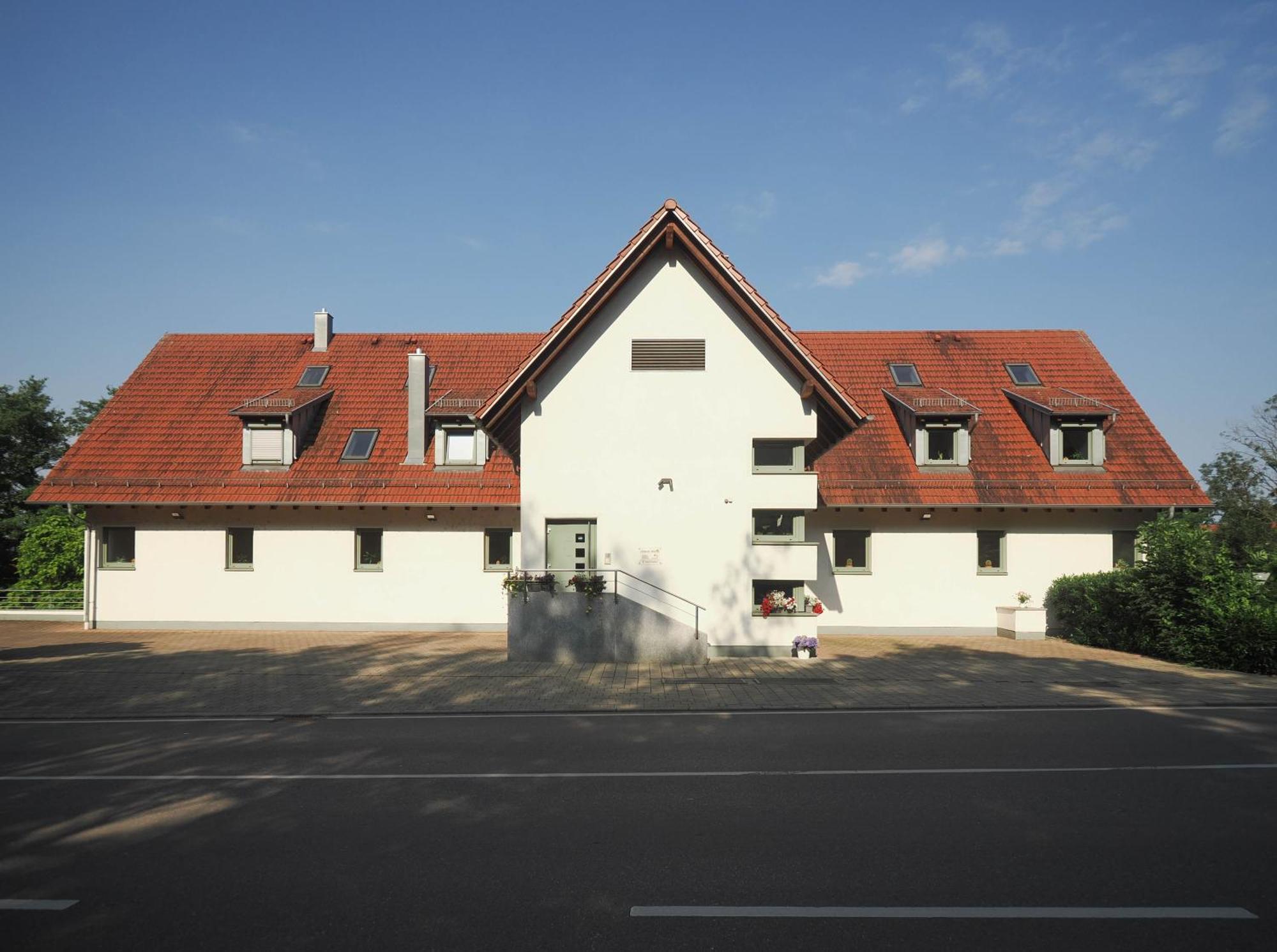 Landhotel Waldheim Pliezhausen Esterno foto